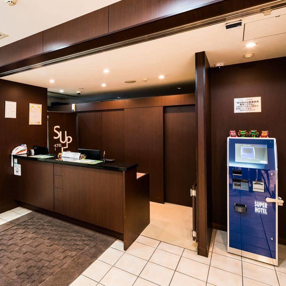 Super Hotel Naha Shintoshin מראה חיצוני תמונה