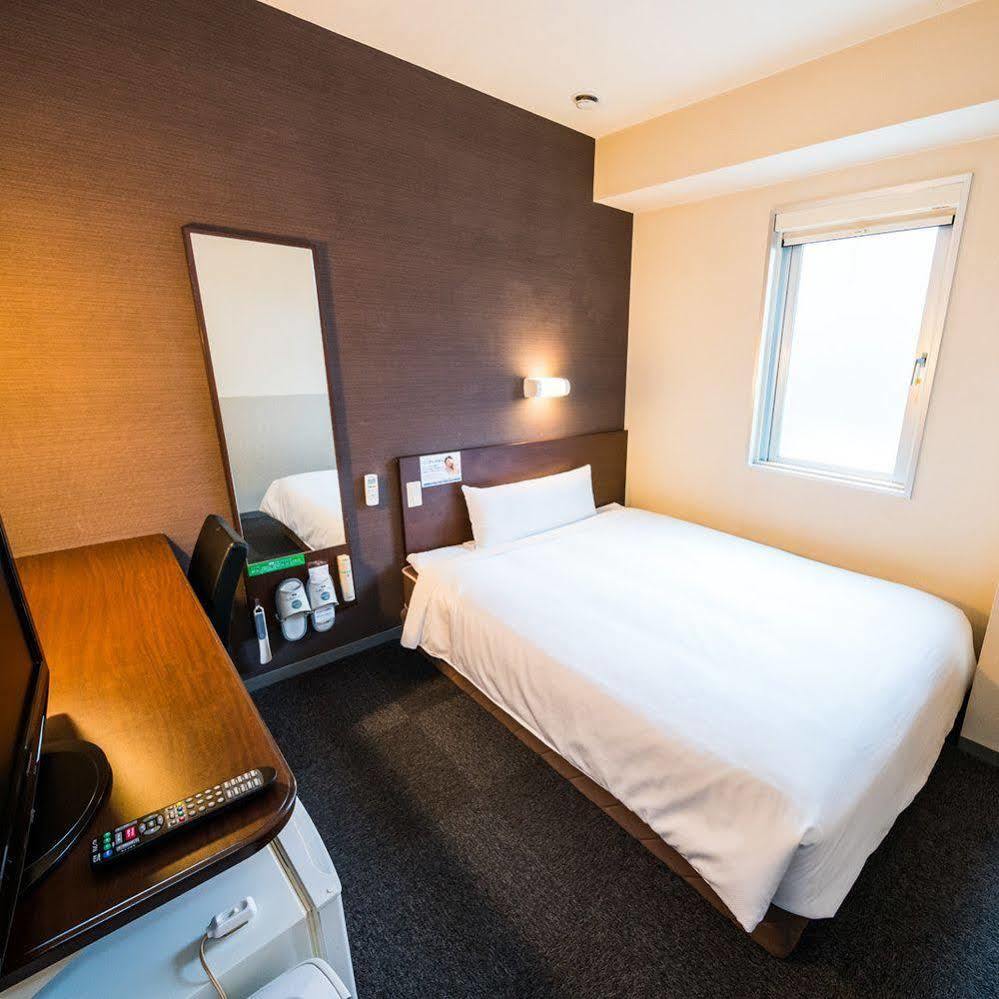 Super Hotel Naha Shintoshin מראה חיצוני תמונה